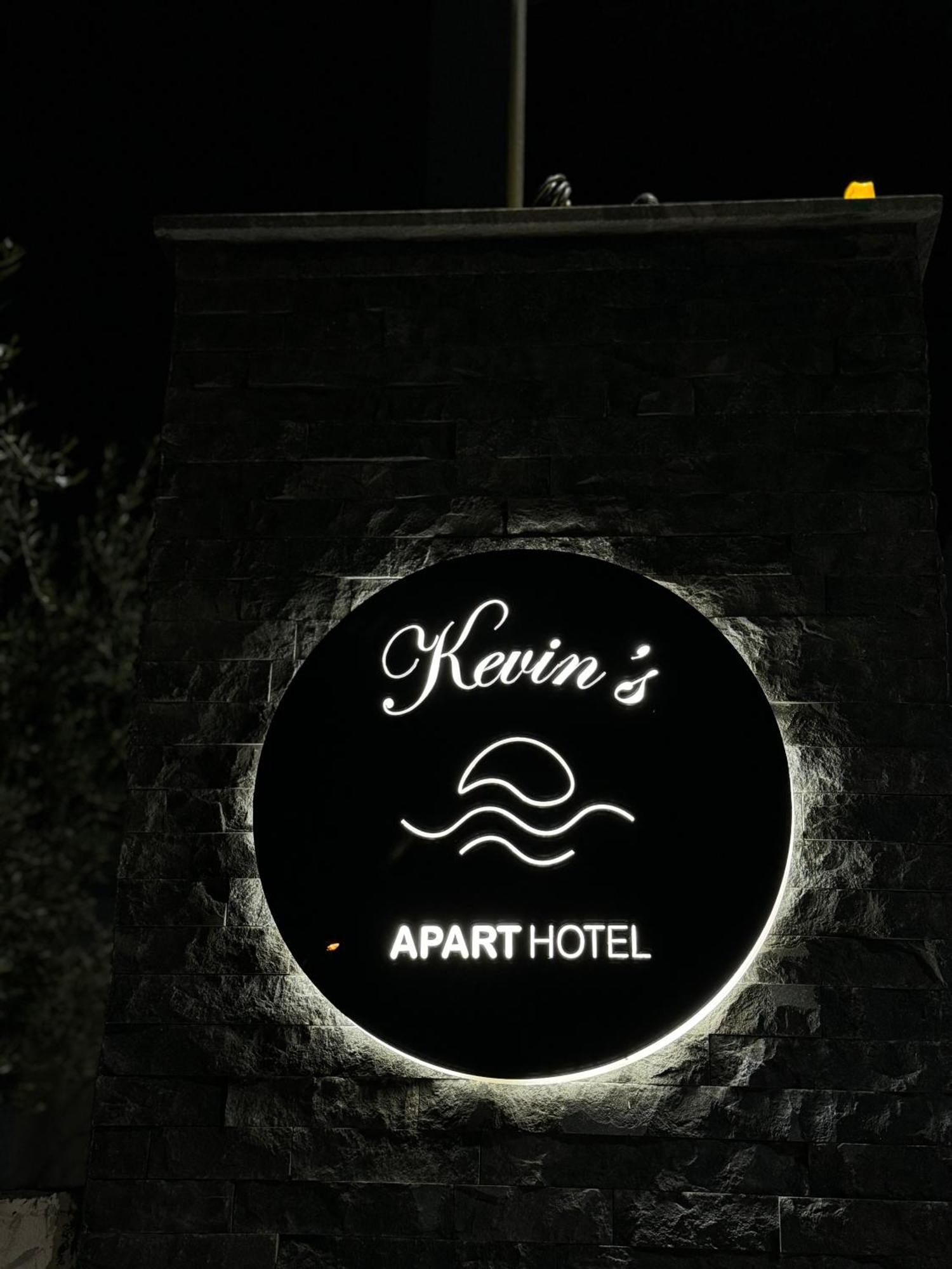 Kevin'S Aparthotel Vlore Luaran gambar